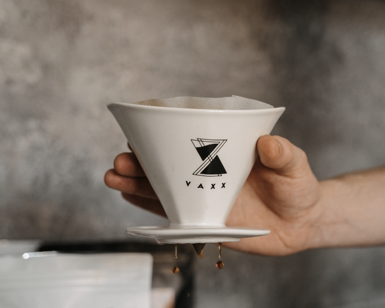 Hario V60 2 Cup Ceramic Pour Over Dripper - Black – Blackboard Coffee  Roasters